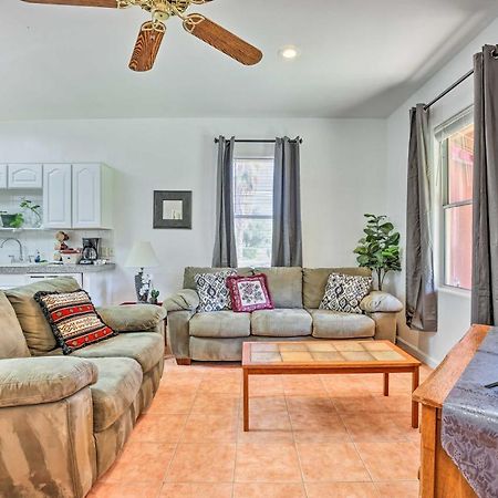 Cozy And Relaxing Eloy Apartment With Pool Access Dış mekan fotoğraf